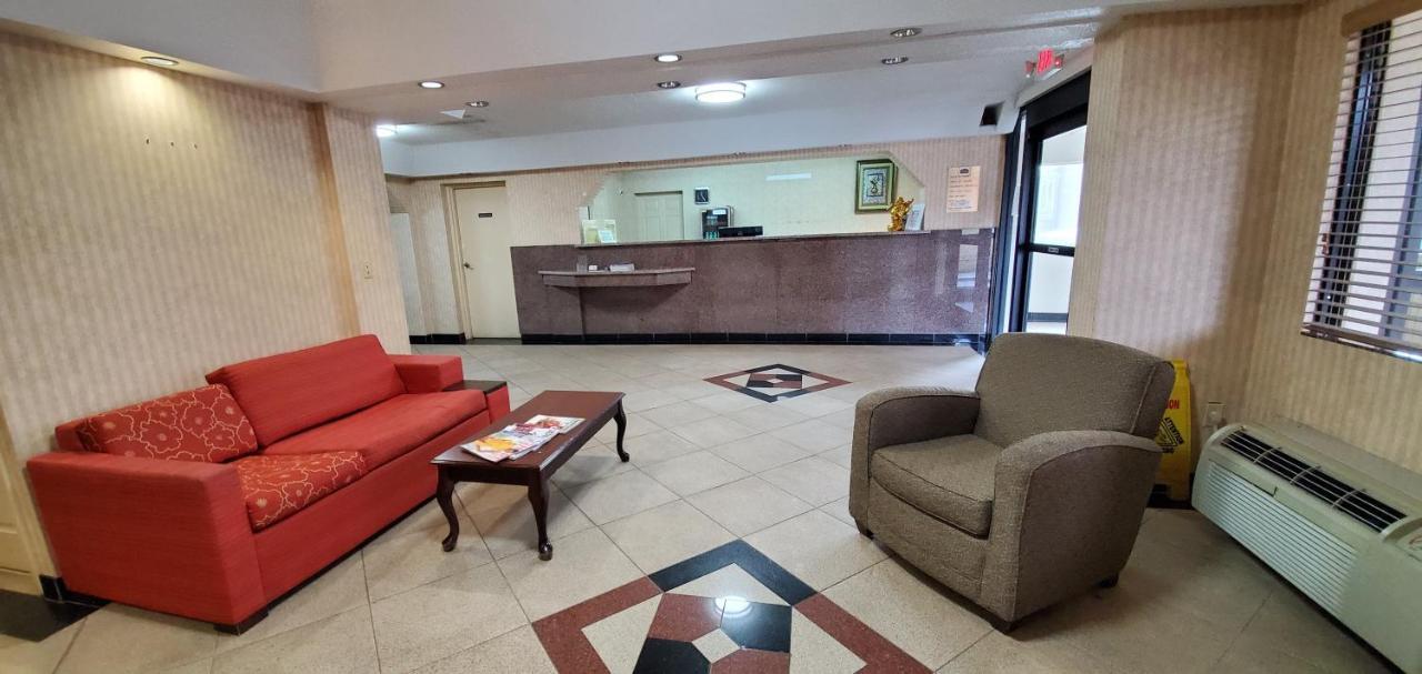 Fairbridge Inn & Suites McDonough Exterior foto